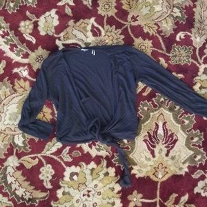 URBAN OUTFITTERS Black cropped tie waist top